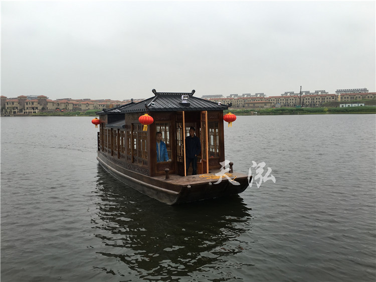 观光小画舫船004