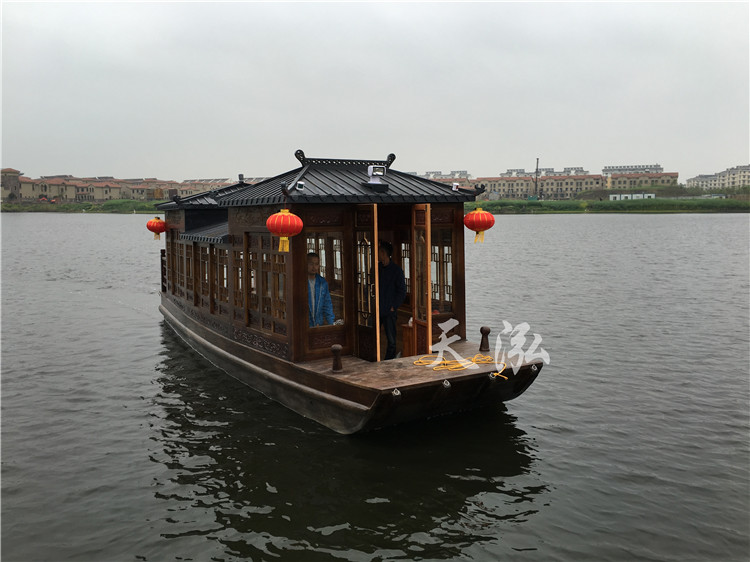 观光小画舫船004